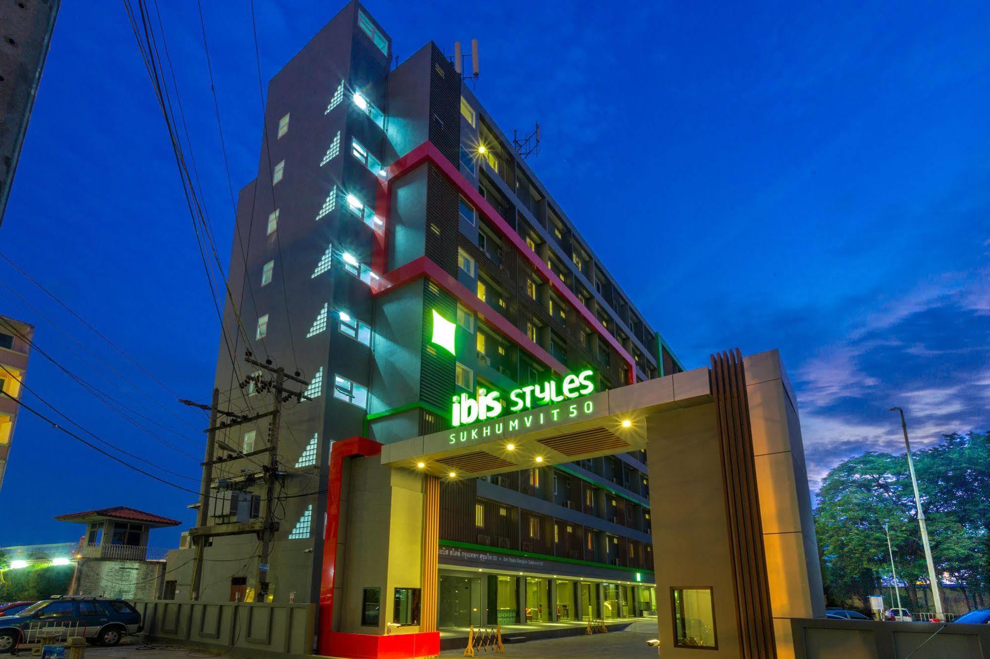 Hotel Ibis Styles Bangkok Sukhumvit 50 Esterno foto